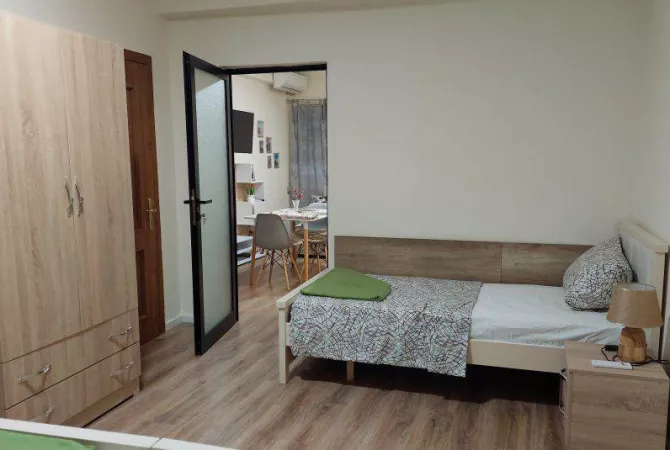 Shtepi me qera Apartament ne Tirane, 1+1, Mobilimi E mobiluar, Pagesa 600  Euro.