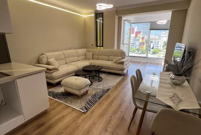 Shtepi me qera 1+1 ne Tirane - 700 Euro