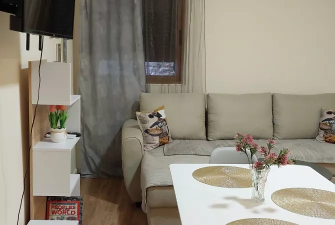 Shtepi me qera 1+1 ne Tirane - 550 Euro