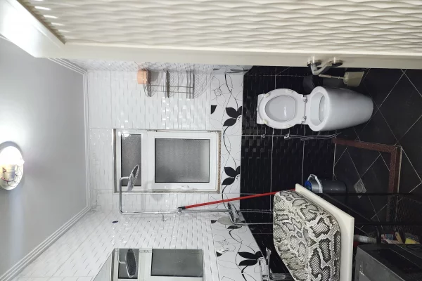 Shtepi me qera Apartament ne Tirane, 2+1, Mobilimi E mobiluar, Pagesa 800  Euro.