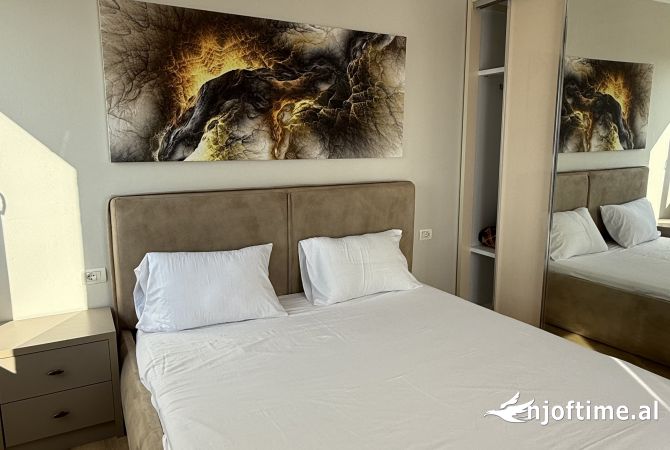 Shtepi me qera Apartament ne Tirane, 1+1, Mobilimi E mobiluar, Pagesa 40,000  Leke.