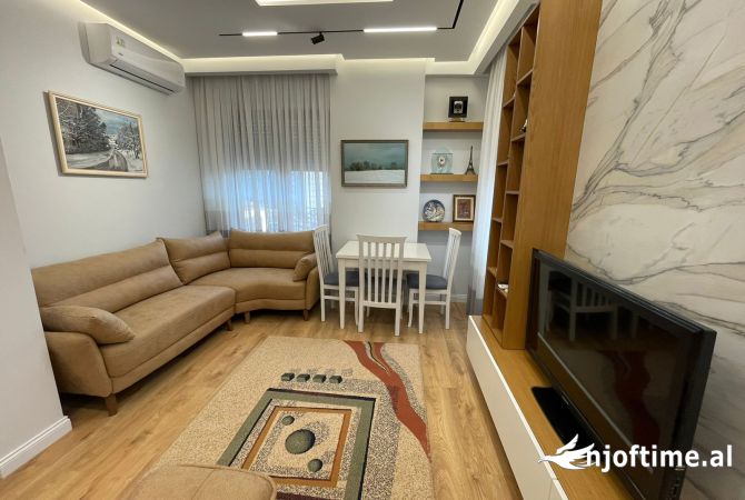 Shtepi me qera 1+1 ne Tirane - 650 Euro