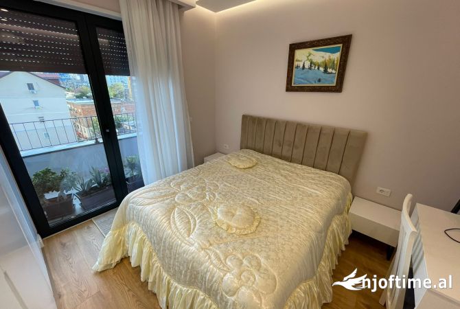Shtepi me qera 1+1 ne Tirane - 650 Euro