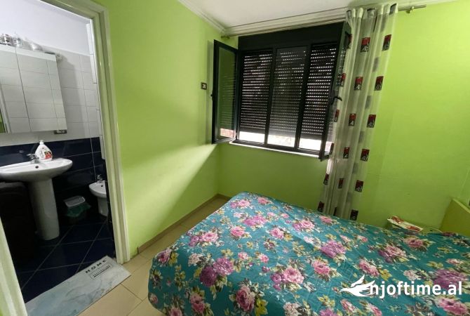 Shtepi me qera 3+1 ne Tirane - 1,000 Euro