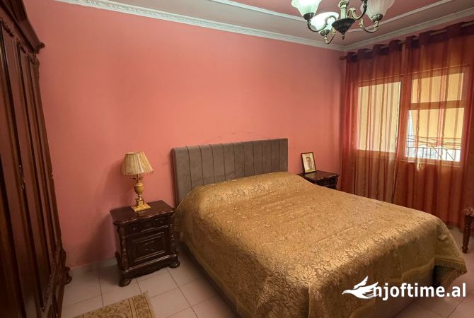 Shtepi ne shitje 3+1 ne Tirane - 280,000 Euro