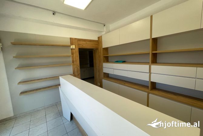 Ambient biznesi me qera 1+1 ne Tirane - 500 Euro