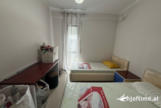 Shtepi me qera 2+1 ne Tirane - 500 Euro