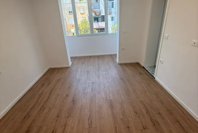 House for Sale Garsoniere in Tirana - 95,000 Euro