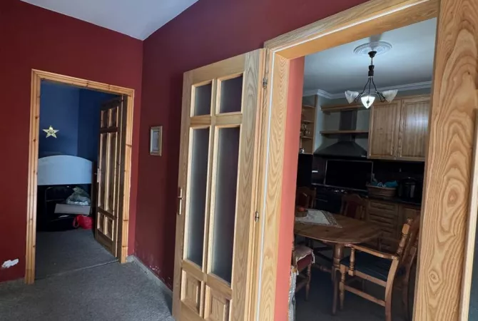 Shtepi ne shitje 2+1 ne Tirane - 150,000 Euro