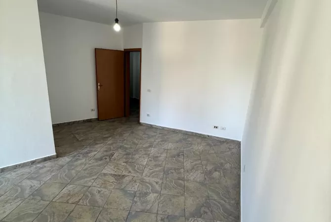 House for Sale Garsoniere in Tirana - 110,000 Euro