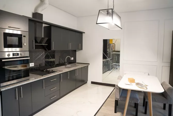 Shtepi ne shitje 3+1 ne Tirane - 600,000 Euro