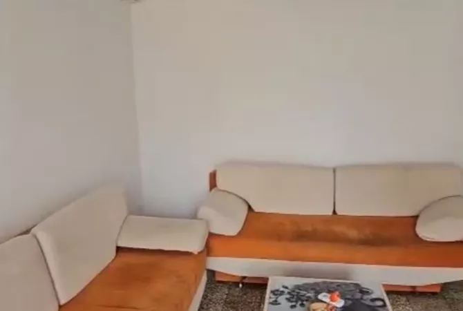 Shtepi ne shitje 1+1 ne Tirane - 122,000 Euro