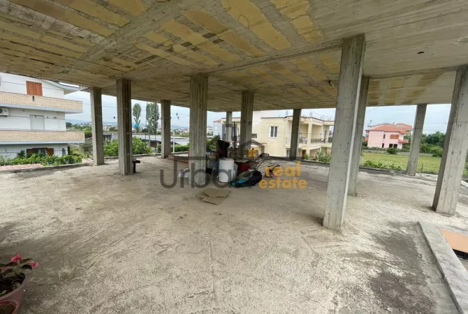 House for Sale 4+1 in Tirana - 260,000 Euro