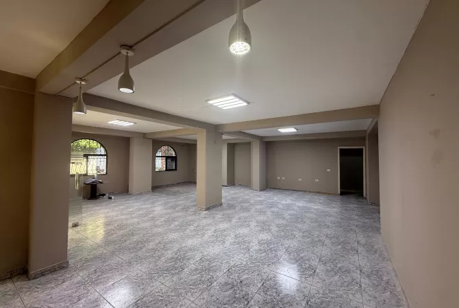 Business Property in Sale 2+1 in Tirana - 200,000 Euro