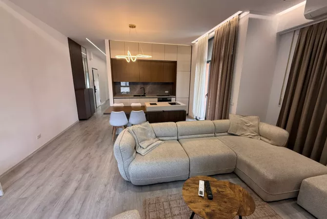 Shtepi me qera 2+1 ne Tirane - 850 Euro