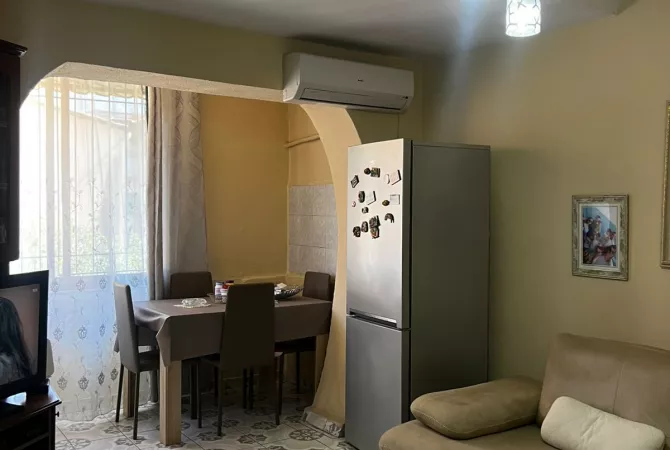 Shtepi ne shitje 2+1 ne Tirane - 130,000 Euro