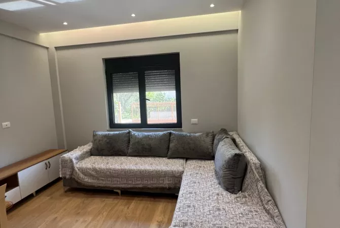 Casa in affitto 1+1 a Tirana - 400 Euro