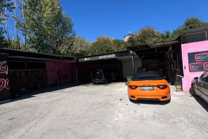 Ambient biznesi me qera 6+1 ne Tirane - 1,500 Euro