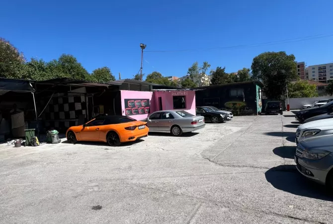 Ambient biznesi me qera 6+1 ne Tirane - 1,500 Euro