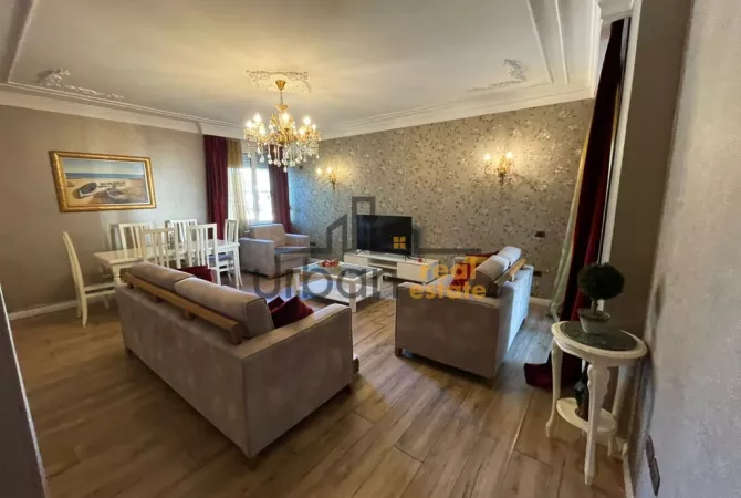 Shtepi ne shitje 2+1 ne Tirane - 385,000 Euro