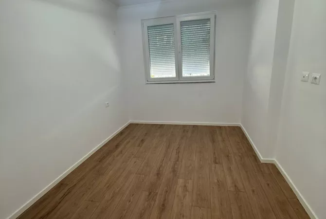 Shtepi ne shitje 1+1 ne Tirane - 117,000 Euro