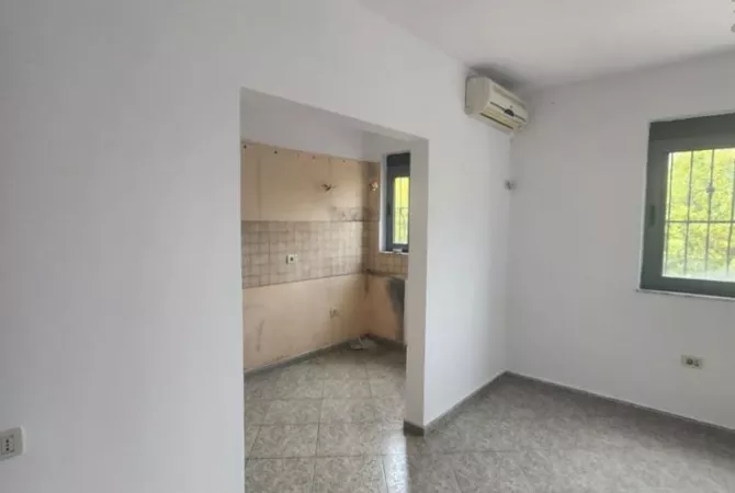 House for Sale 1+1 in Tirana - 103,000 Euro
