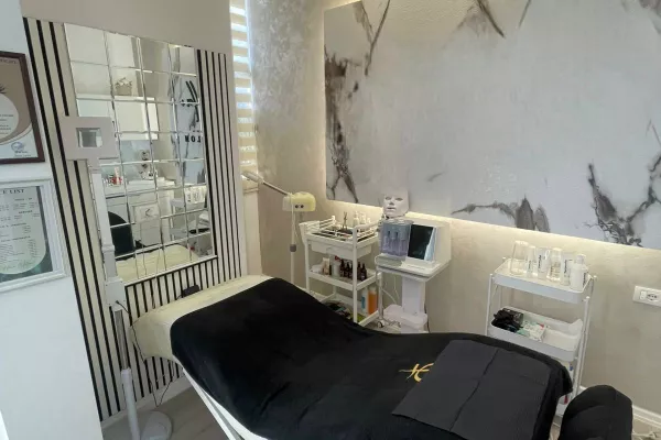 Biznese ne shitje ne Tirane - 10,000 Euro