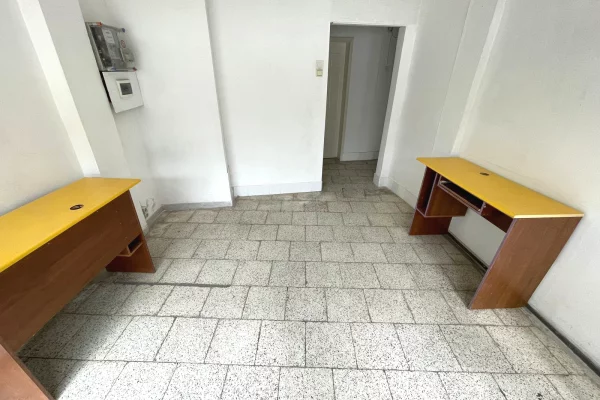 Business Property for Rent 1+1 in Tirana - 250 Euro