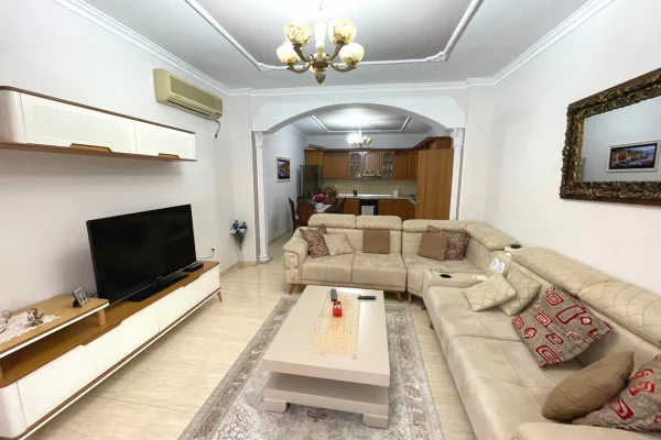 Shtepi me qera 2+1 ne Tirane - 70,000 Leke