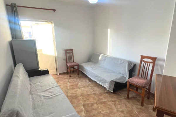 Shtepi ne shitje 1+1 ne Tirane - 75,000 Euro
