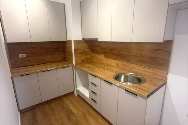 Shtepi ne shitje 1+1 ne Tirane - 95,000 Euro