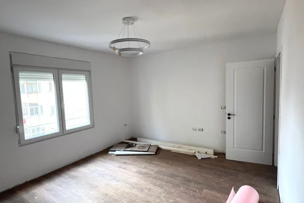 Shtepi ne shitje 1+1 ne Tirane - 95,000 Euro