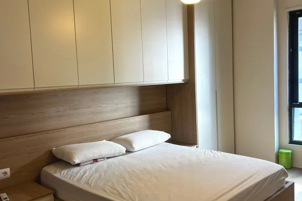 Shtepi me qera 2+1 ne Tirane - 800 Euro