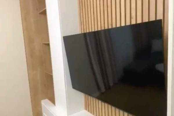 Shtepi me qera Apartament ne Tirane, 1+1, Mobilimi E mobiluar, Pagesa 350  Euro.