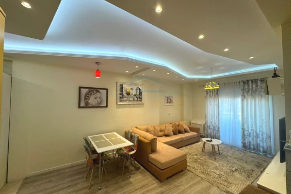 Shtepi ne shitje 1+1 ne Tirane - 215,000 Euro