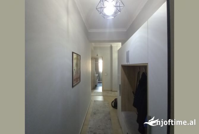 Shtepi ne shitje 2+1 ne Tirane - 146,760 Euro