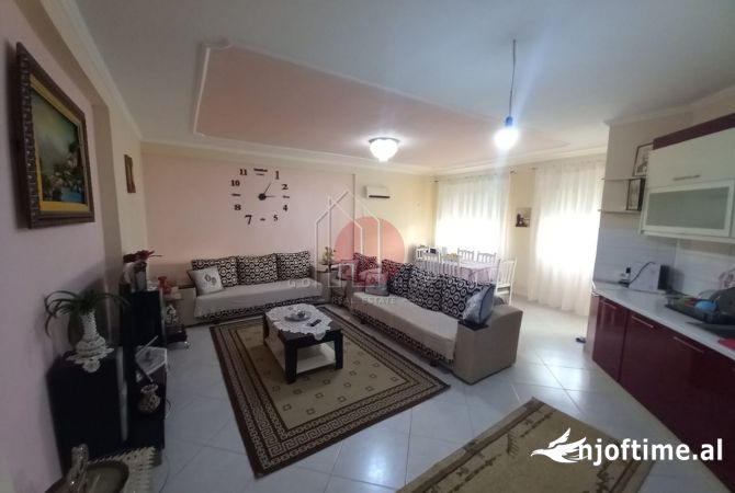 Shtepi ne shitje 2+1 ne Tirane - 127,000 Euro