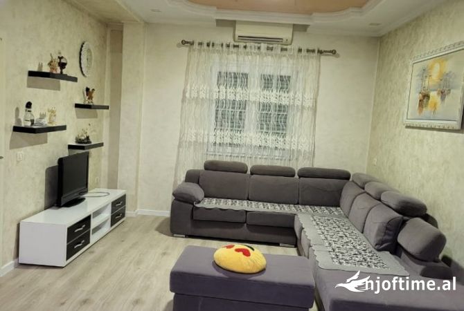 Luxury villas for rent in Tirana 3+1, Furnished