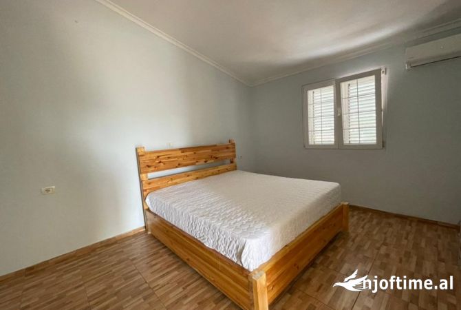 Luxury villas for rent in Tirana 3+1, Furnished