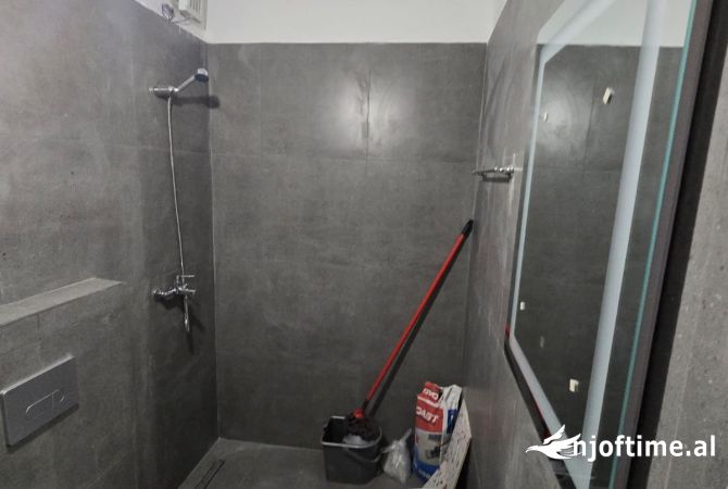 Shtepi me qera Apartament ne Tirane, 1+1, Mobilimi E mobiluar, Pagesa 450  Euro.