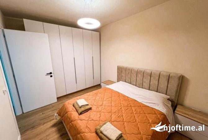 Shtepi me qera 2+1 ne Tirane - 600 Euro