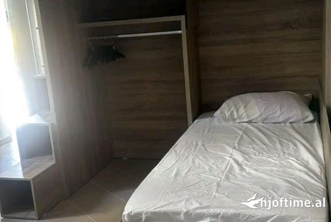 Shtepi me qera Garsoniere ne Tirane - 450 Euro