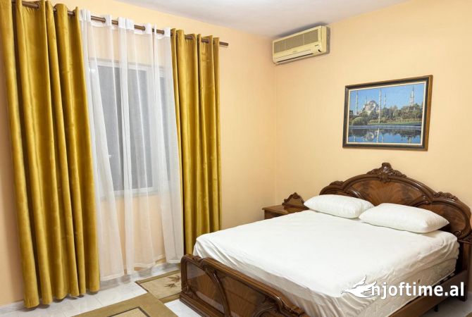 Shtepi me qera 2+1 ne Tirane - 500 Euro