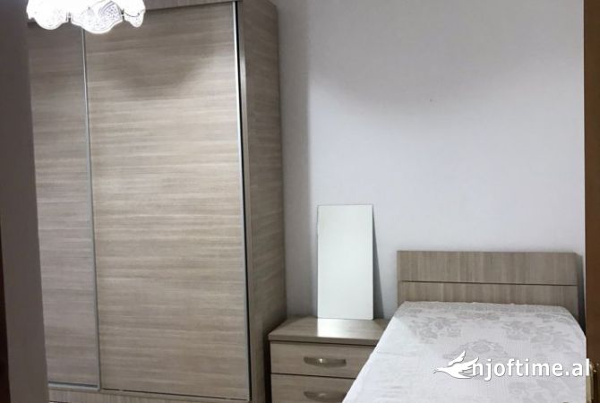 Shtepi me qera 3+1 ne Tirane - 600 Euro