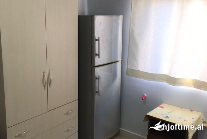 Shtepi me qera Garsoniere ne Tirane - 250 Euro