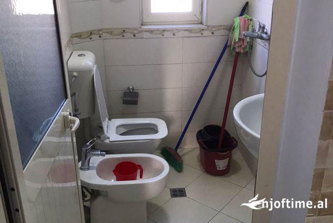Shtepi me qera Garsoniere ne Tirane - 250 Euro