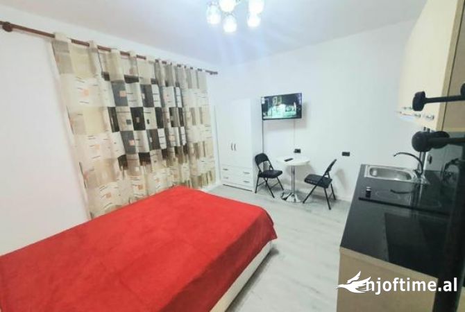 Shtepi me qera Garsoniere ne Tirane - 27,000 Leke