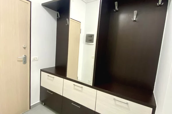 Shtepi me qera Apartament ne Sarande, 2+1, Mobilimi E mobiluar, Pagesa 50,000  Leke.