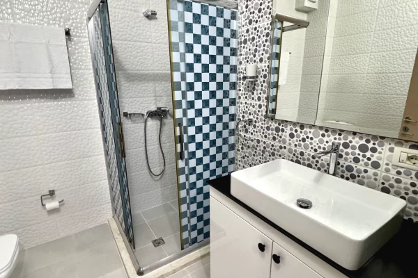 Shtepi me qera Apartament ne Sarande, 2+1, Mobilimi E mobiluar, Pagesa 50,000  Leke.