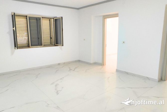 Tek Vasil Shanto Jepet Me Qira Apartament 1+1 I Sapo Investuar